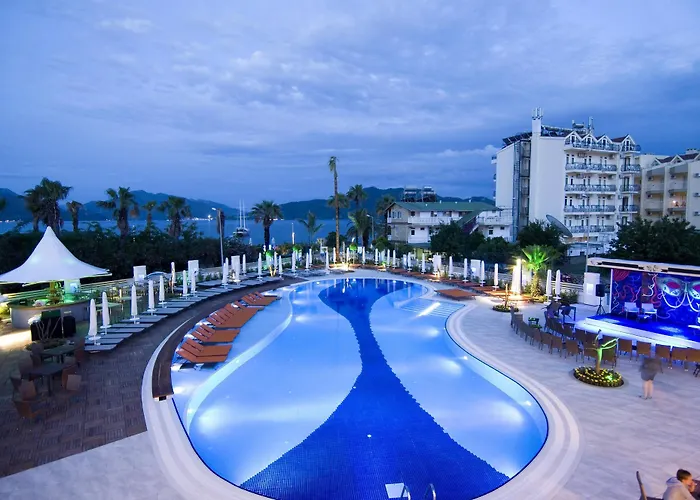 Casa De Maris & Adult Only 16 Hotel 5*